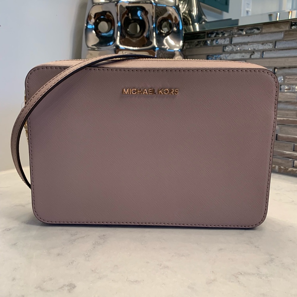 NWT Michael Kors Jet Set Handbag